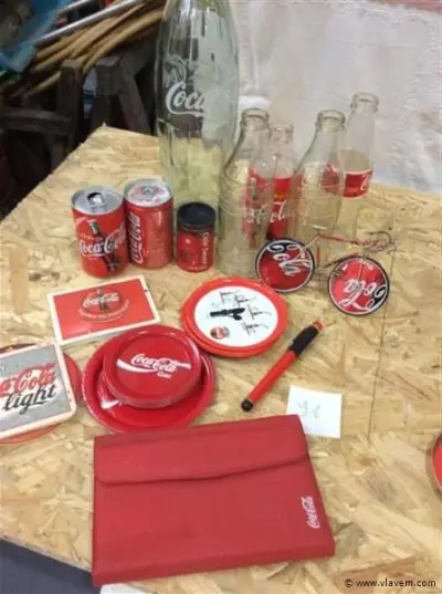 Lot Coca Cola Items – kavel bij Vlavem