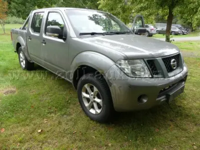 1 Nissan Navara 2.5 dCi DPF Double Cab XE 4x4 *Differentialsperre*AHK – kavel bij Zoll-Auktion, Münchehofe
