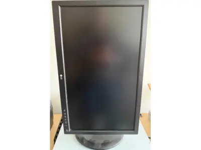 2 LG-monitoren | 23 inch / 58,42 cm – kavel bij Zoll-Auktion, Brunsbüttel