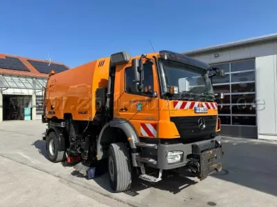 1 Mercedes-Benz Axor 1824 Saug- und Kehrmaschine mit Aufbau Firma Faun VIAJET – kavel bij Zoll-Auktion, Fürstenfeldbruck