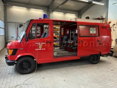 1 Mercedes Benz 310 KA – kavel bij Zoll-Auktion, Reinstorf