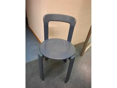 1 Cafeteria-Mobiliar – Bruno Rey für Kusch+Co. – 330 Stühle und 75 Tische – kavel bij Zoll-Auktion, Villingen-Schwenningen