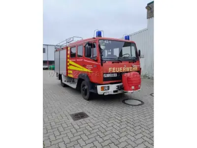 1 Mercedes-Benz MB 814 LF8 mit Schlingmann Aufbau – kavel bij Zoll-Auktion, Barmstedt
