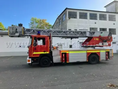 1 MAN 14.262 DLK 23-12 PLC 3.0 Drehleiter Feuerwehrfahrzeug – kavel bij Zoll-Auktion, Bielefeld