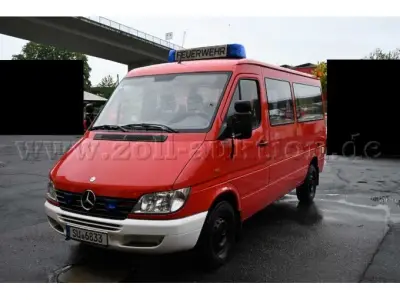 1 Transporter Mercedes-Benz Sprinter Kombi 313 CDI (Feuerwehrfahrzeug) – kavel bij Zoll-Auktion, Königswinter
