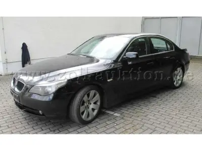 1 BMW 520 L – kavel bij Zoll-Auktion, Glauchau