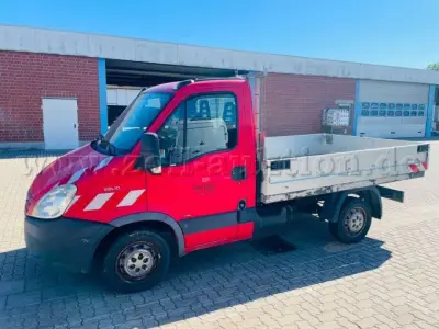 1 Iveco 29L10V Pritsche – kavel bij Zoll-Auktion, Speyer