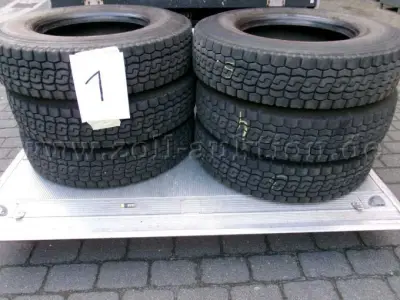 1 Satz Reifen 6 Stück Bridgestone in 11R 22.5- Typ MLX 716 – kavel bij Zoll-Auktion, Cuxhaven