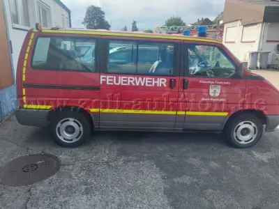 1 Volkswagen T4 Mannschaftstransportwagen (Motorschaden) – kavel bij Zoll-Auktion, Blieskastel