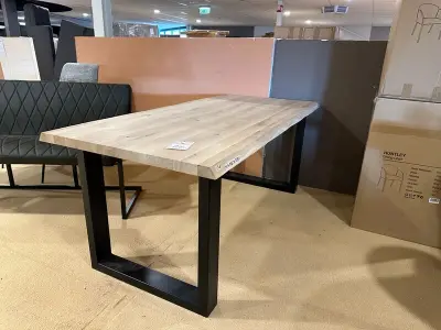 Eettafel, naturel – kavel bij Onlineveilingmeester, Joure