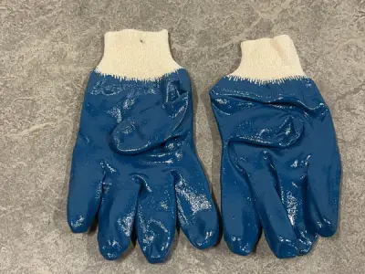 12x Portwest werkhandschoenen A300 met nitrilcoating XL – kavel bij XL Auctions
