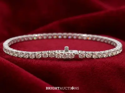 Signature Tennis Bracelet Collection – veiling bij Bright Auctions