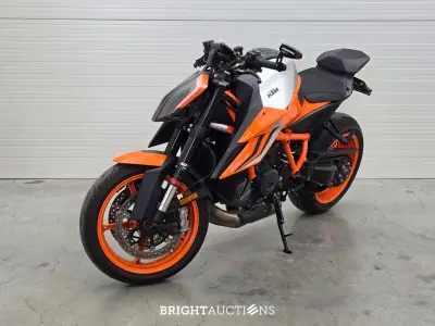 KTM Tour 1290 SuperDuke R ABS 180pk 2022, 51-MS-HX – kavel bij Bright Auctions