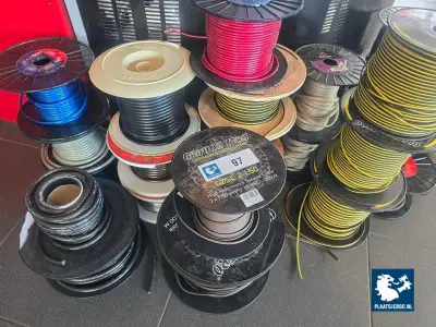 26 x Rol met diverse speaker-, aarde- en stroomkabel – kavel bij Plaats Je Bod, Heerhugowaard