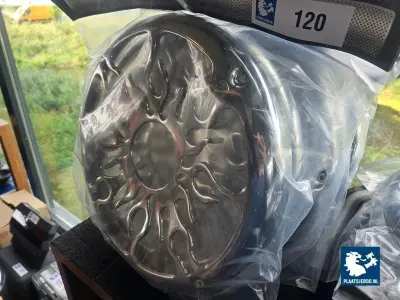 6 x Chroom speakerring 15" – kavel bij Plaats Je Bod, Heerhugowaard