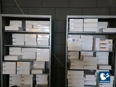 1 x Partij diverse soorten achteruitrijcameras met kasten – kavel bij Plaats Je Bod, Heerhugowaard