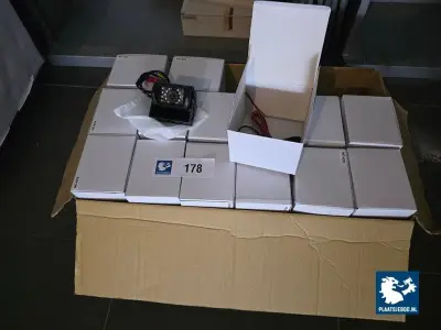 32 x Necom camper achteruitrijcamera – kavel bij Plaats Je Bod, Heerhugowaard