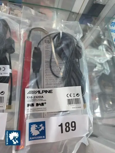 1 x Alpine actieve DAB/ DAB+ raamantenne – kavel bij Plaats Je Bod, Heerhugowaard