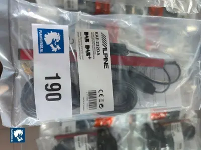 1 x Alpine actieve DAB/ DAB+ raamantenne – kavel bij Plaats Je Bod, Heerhugowaard