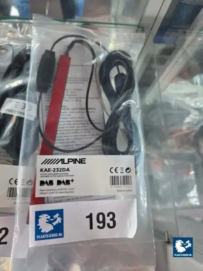 1 x Alpine actieve DAB/ DAB+ raamantenne – kavel bij Plaats Je Bod, Heerhugowaard