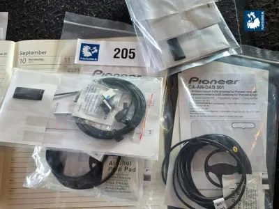 4 x Diverse Pioneer DAB/ DAB+ antennes – kavel bij Plaats Je Bod, Heerhugowaard