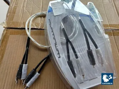 60 x SIGNAT 2 Channel Twisted signal interconnect BCA-kabel in blisterverpakking in 3 dozen – kavel bij Plaats Je Bod, Heerhugowaard