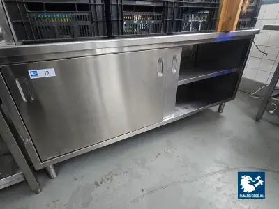 1 x RVS 2-etage werktafel met schuifdeuren – kavel bij Plaats Je Bod, Harmelen
