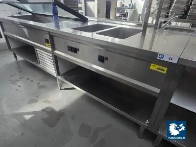 1 x RVS werkbank met 2 x geïntegreerde Au Bain-Marie bakken en beglaasde afsluitbare koelunit – kavel bij Plaats Je Bod, Harmelen