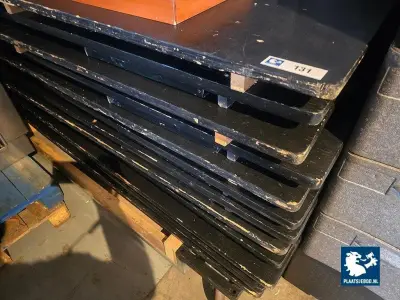 1 x Verrijdbare kar met 6 x biertafel – kavel bij Plaats Je Bod, Harmelen