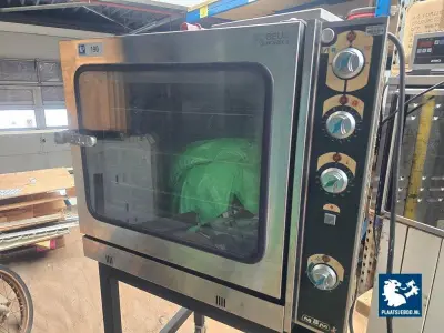 1 x MBM/ Beuk Horeca RVS Combisteamer met verrijdbare onderkast – kavel bij Plaats Je Bod, Harmelen