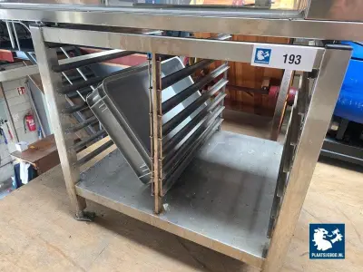 1 x Onderkast t.b.v. oven – kavel bij Plaats Je Bod, Harmelen