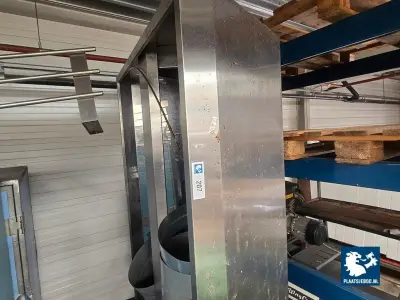 1 x RVS eiland schouw met motorunit en ventilatiebuizen – kavel bij Plaats Je Bod, Harmelen