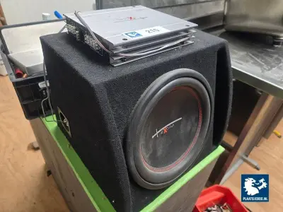 1 x Excalibur X600 2-kanaals mosfet versterker met subwoofer – kavel bij Plaats Je Bod, Harmelen