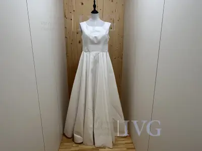 Brautkleid ELEMENTAR BRAUTKLEIDER Polarmeer – kavel bij IVG, Amstetten