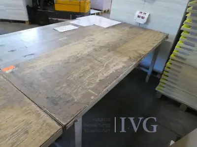 Werkbank (grau) – kavel bij IVG, Saarbrücken