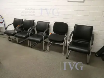 Freischwinger (schwarz/Lederoptik) – kavel bij IVG, Saarbrücken