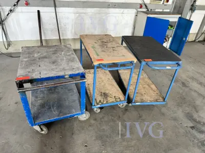 Etagenrollwagen – kavel bij IVG, Gaimersheim
