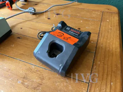 Ladegerät BOSCH GAU 12V-40 – kavel bij IVG, Lemgo