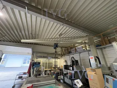 Säulenschwenkarmkran DEMAG – kavel bij IVG, Halle