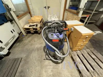 Industriesauger NILFISK ALTO Attix 751-11 – kavel bij IVG, Halle