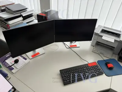 PC FUJITSU Esprimo P558/E85+ – kavel bij IVG, Preußisch Oldendorf