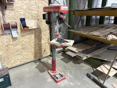Säulenbohrmaschine HOLZMANN SB 2516H – kavel bij IVG, Einbeck