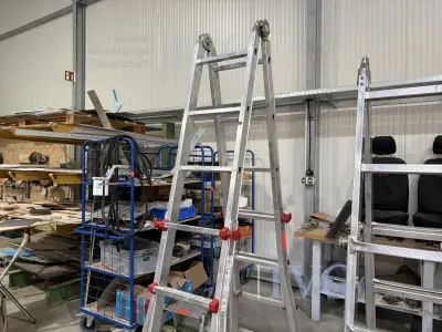 Alu-Teleskop-Stehleiter WÜRTH – kavel bij IVG, Einbeck
