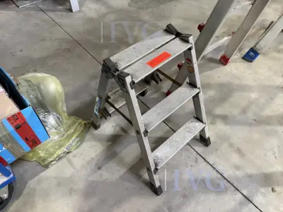 Alu-Stehleiter 2x 3-stufig – kavel bij IVG, Einbeck