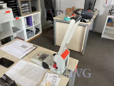 Locher NOVUS B2200 – kavel bij IVG, Einbeck