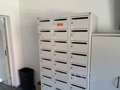 Schließfachschrank 30-türig – kavel bij IVG, Einbeck