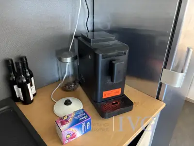 Kaffeevollautomat TCHIBO – kavel bij IVG, Einbeck