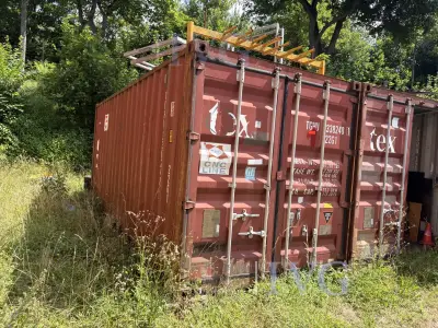 20'-Seecontainer "TGHU338248" – kavel bij IVG, Einbeck