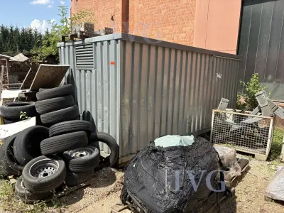 Gefahrstoffcontainer – kavel bij IVG, Einbeck
