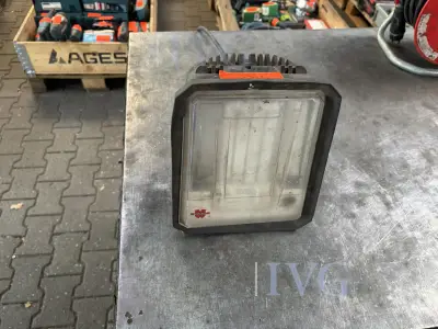 LED-Arbeitsleuchte WÜRTH – kavel bij IVG, Gütersloh